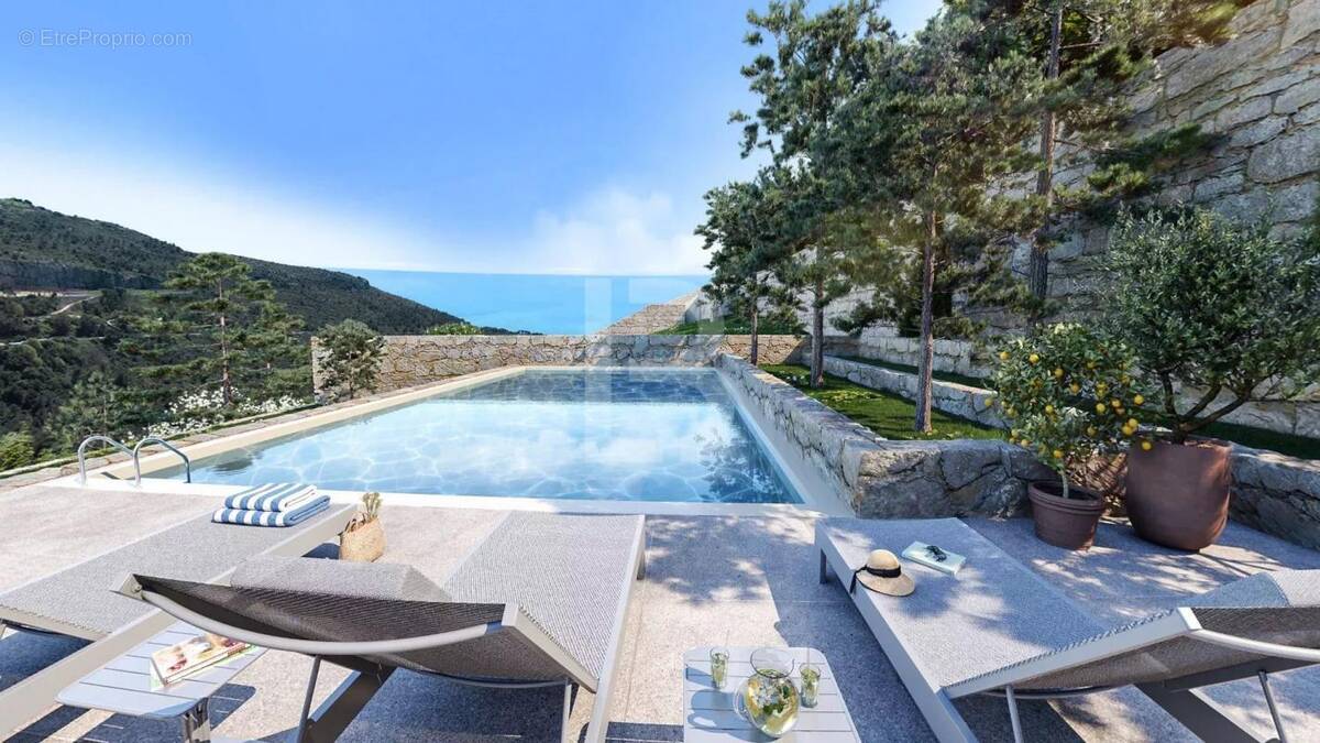 Appartement à LA TURBIE