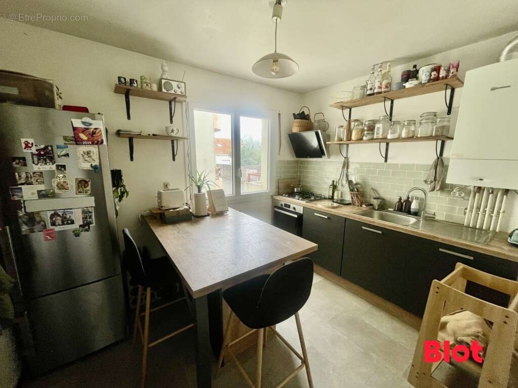 Appartement à REZE