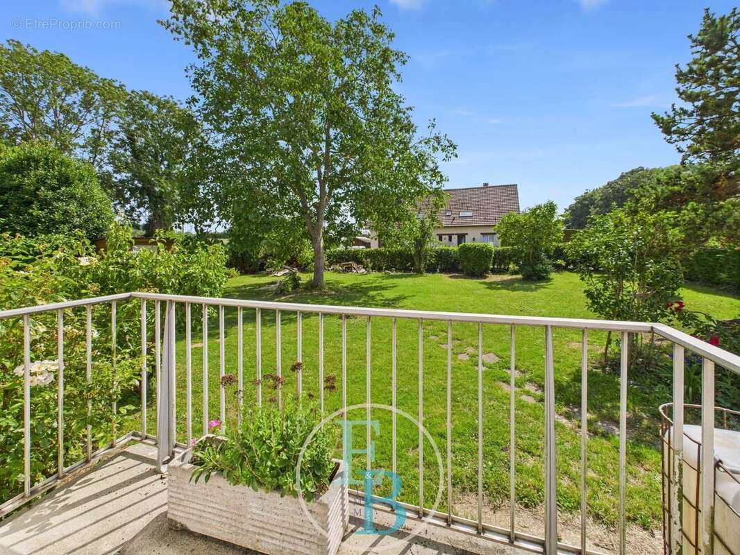 Maison à AMFREVILLE