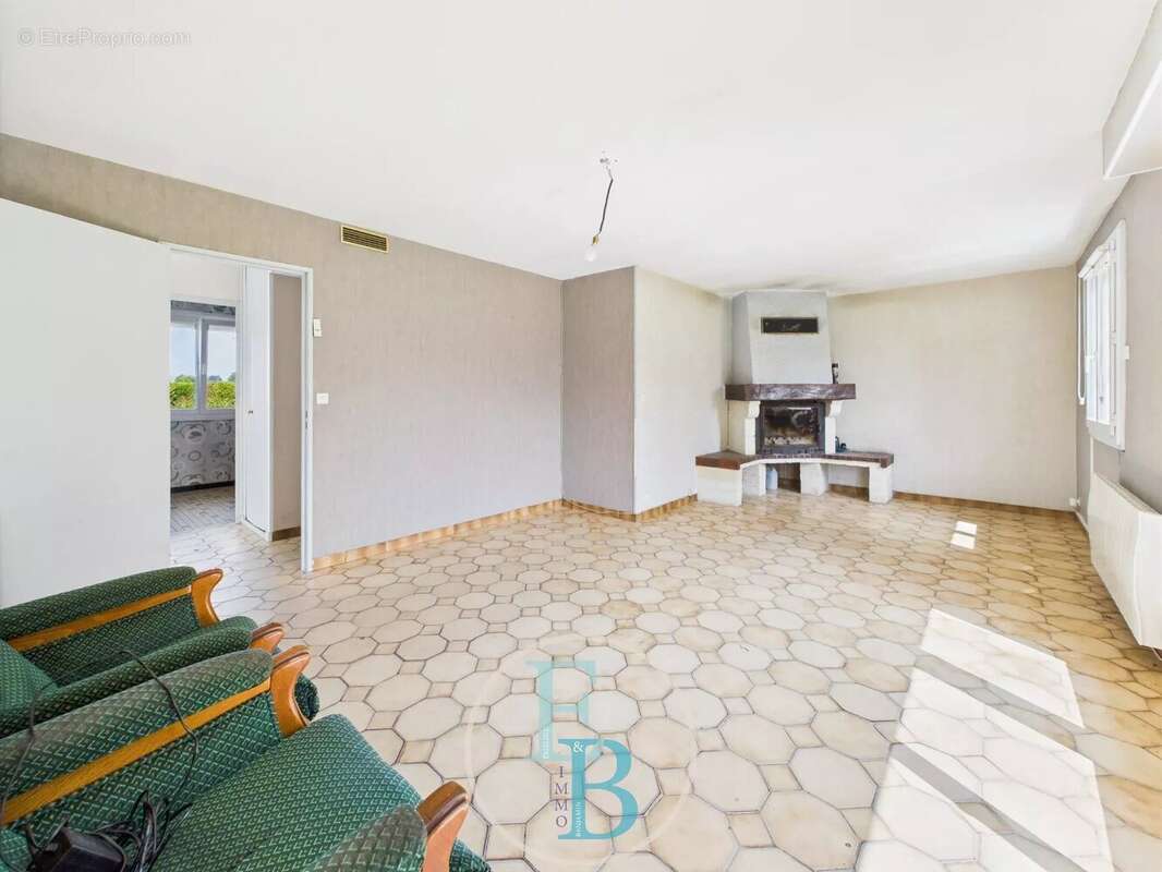 Maison à AMFREVILLE