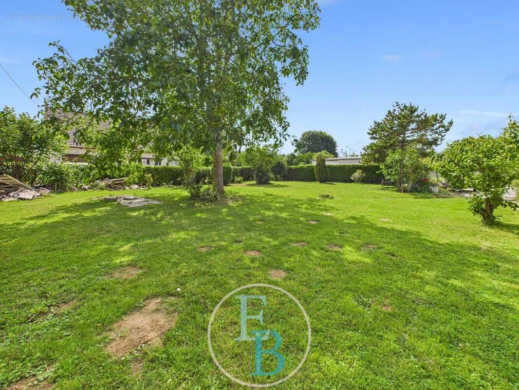 Maison à AMFREVILLE