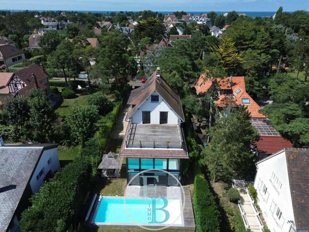 Maison à MERVILLE-FRANCEVILLE-PLAGE