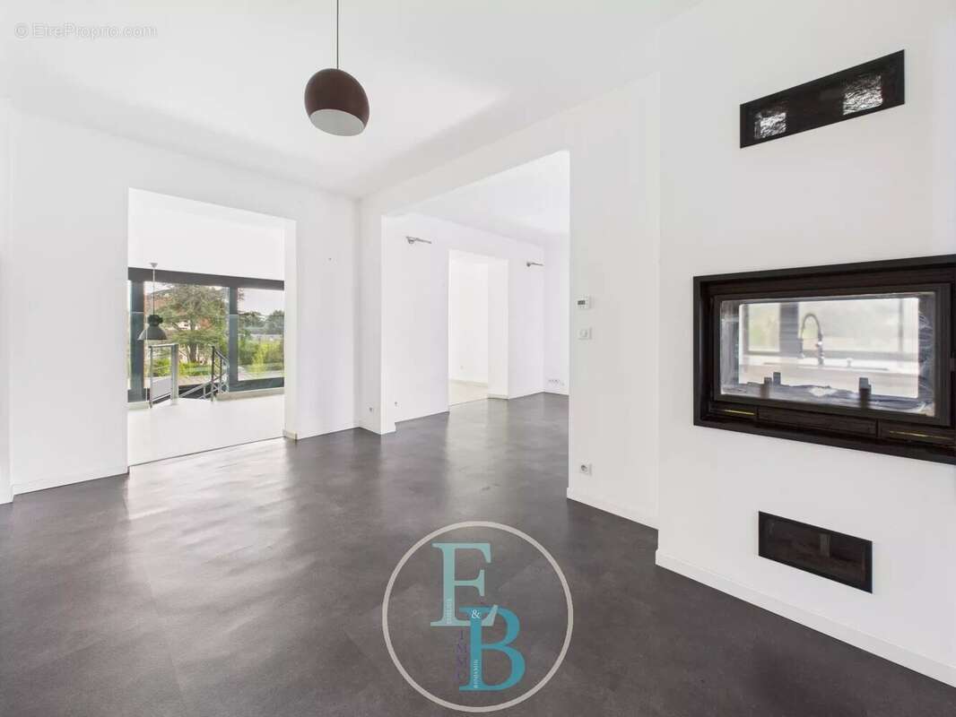 Maison à MERVILLE-FRANCEVILLE-PLAGE