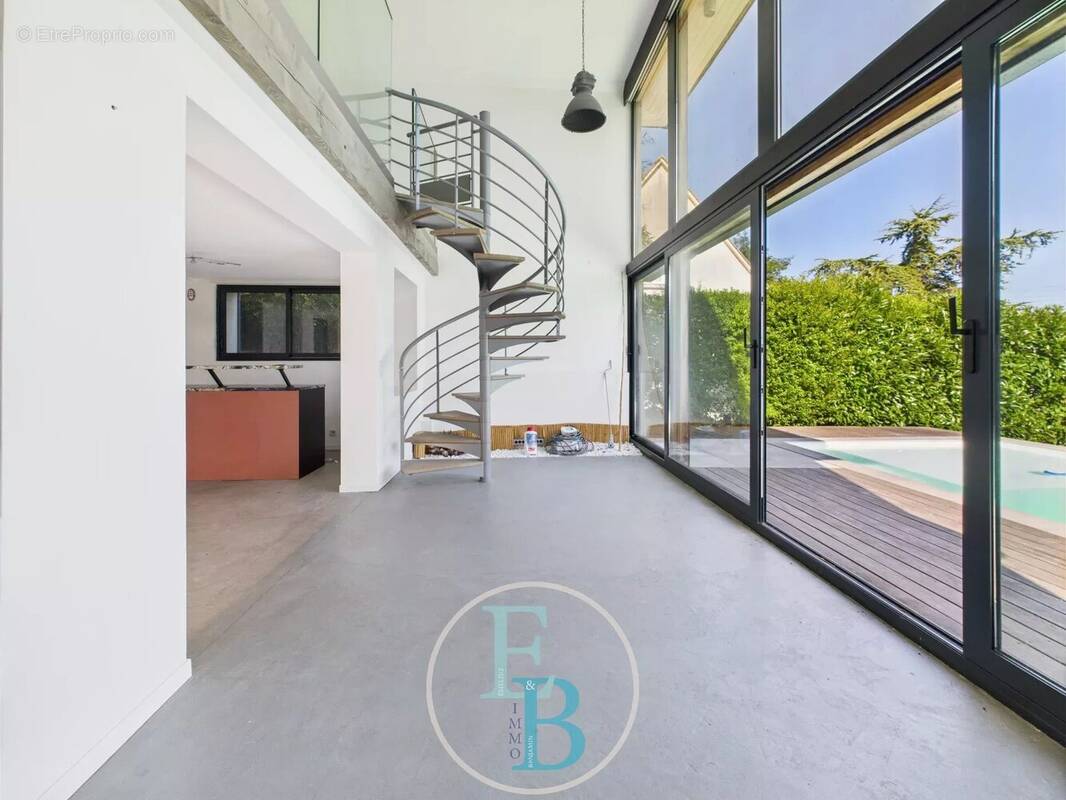 Maison à MERVILLE-FRANCEVILLE-PLAGE