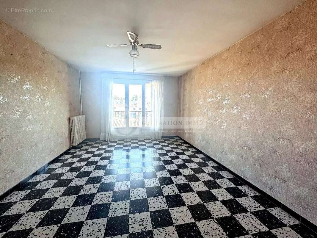 Appartement à ARLES