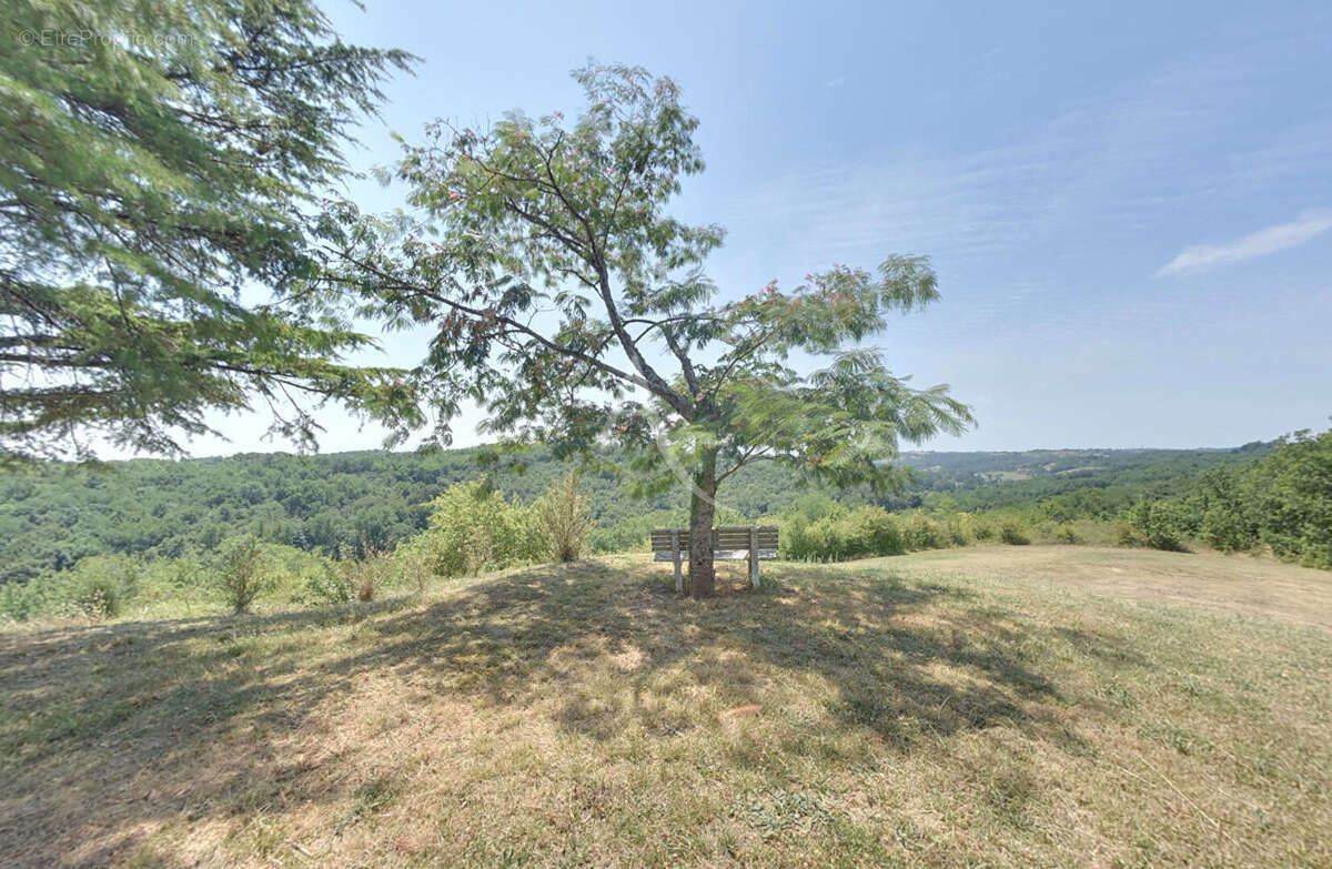 Maison à L&#039;HONOR-DE-COS