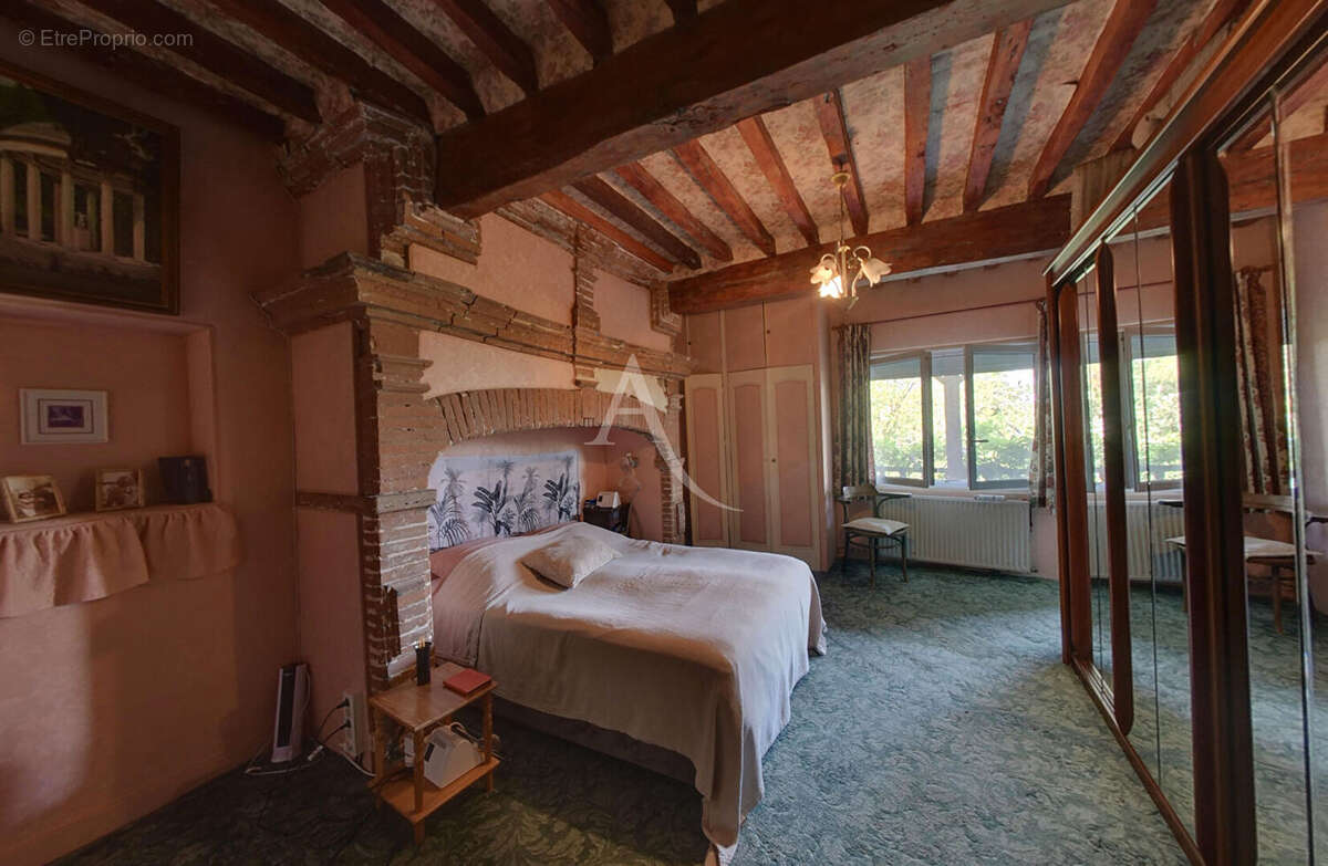 Maison à L&#039;HONOR-DE-COS