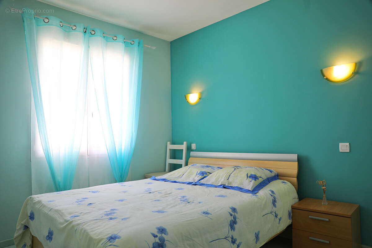 Maison à SAINT-GEORGES-DE-DIDONNE