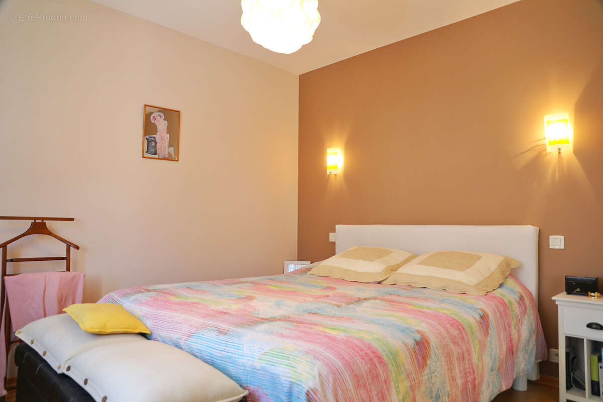 Maison à SAINT-GEORGES-DE-DIDONNE