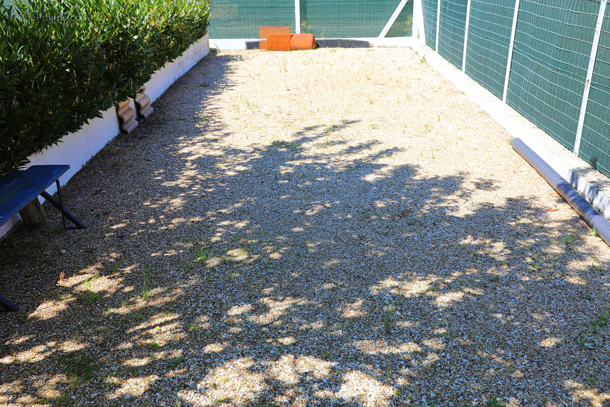 Maison à SAINT-GEORGES-DE-DIDONNE