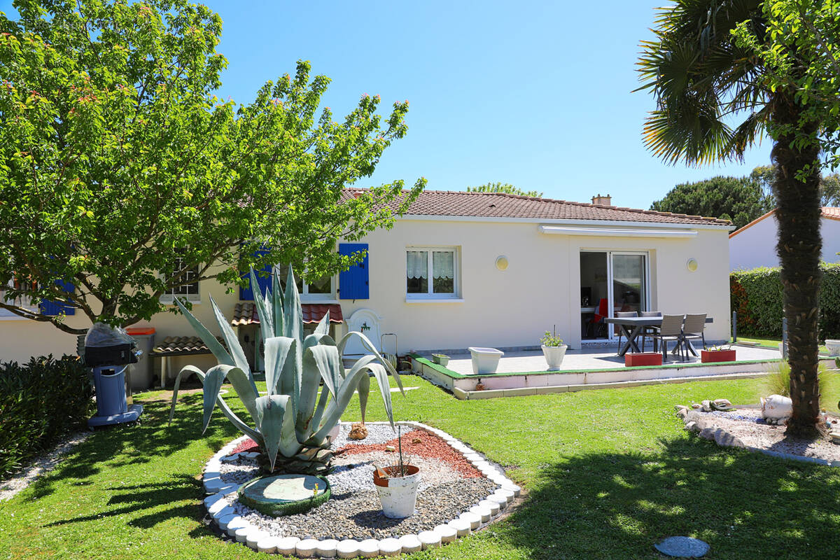 Maison à SAINT-GEORGES-DE-DIDONNE