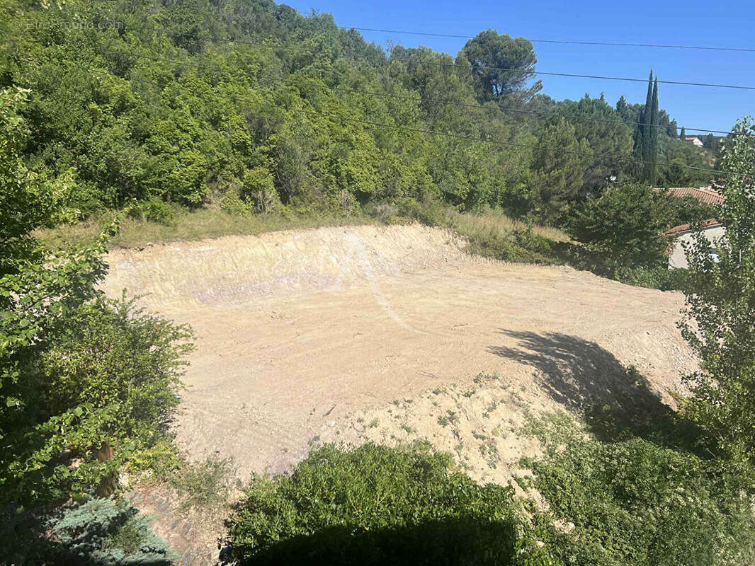 Terrain à LIMOUX
