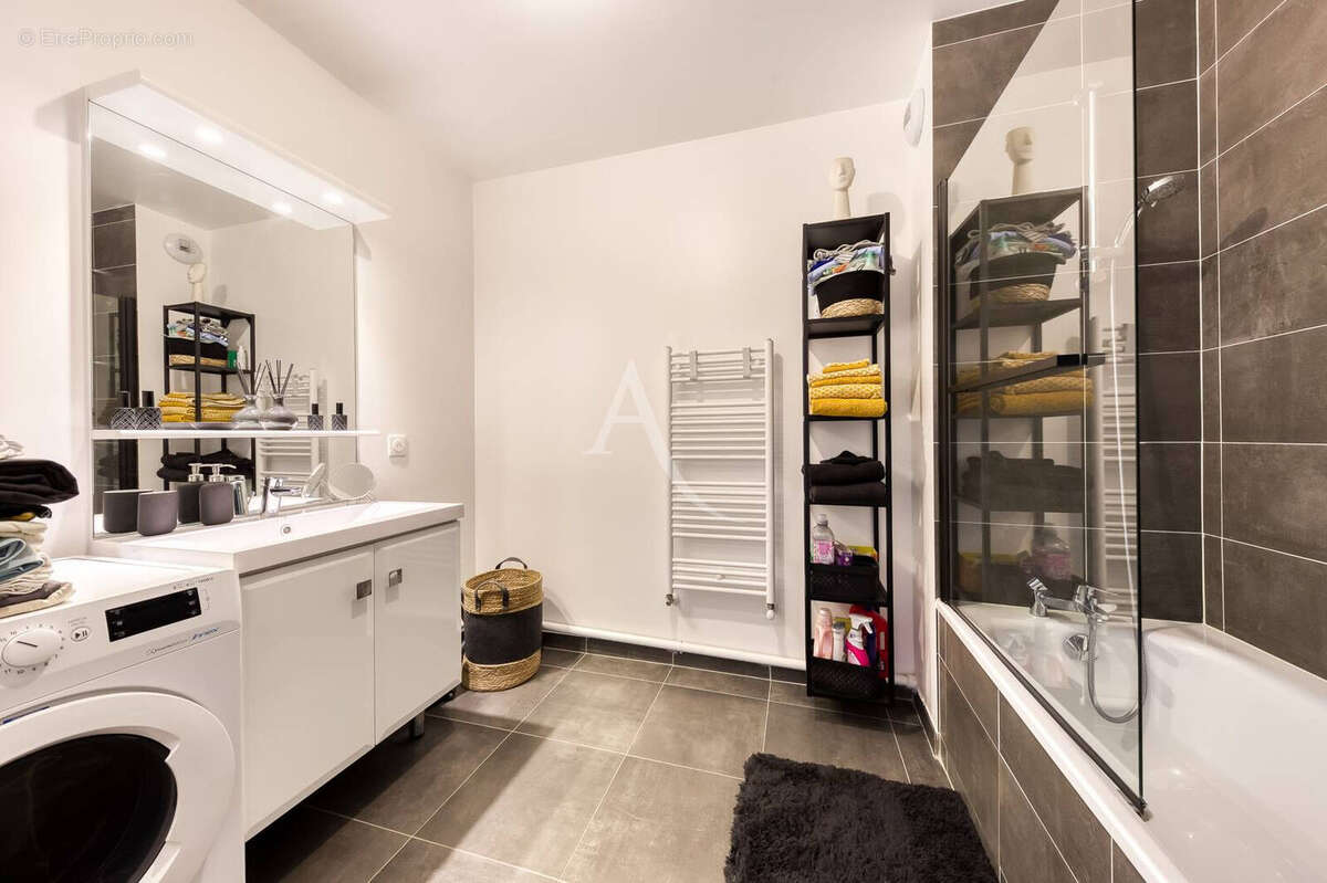 Appartement à OZOIR-LA-FERRIERE