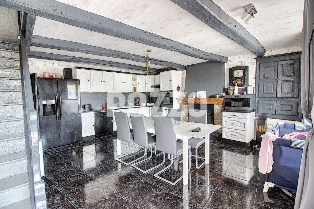 Maison à SAINT-PLANCHERS