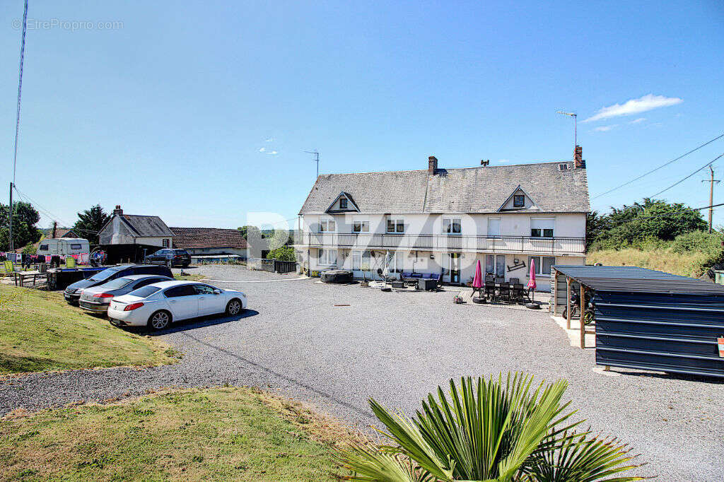 Maison à SAINT-PLANCHERS