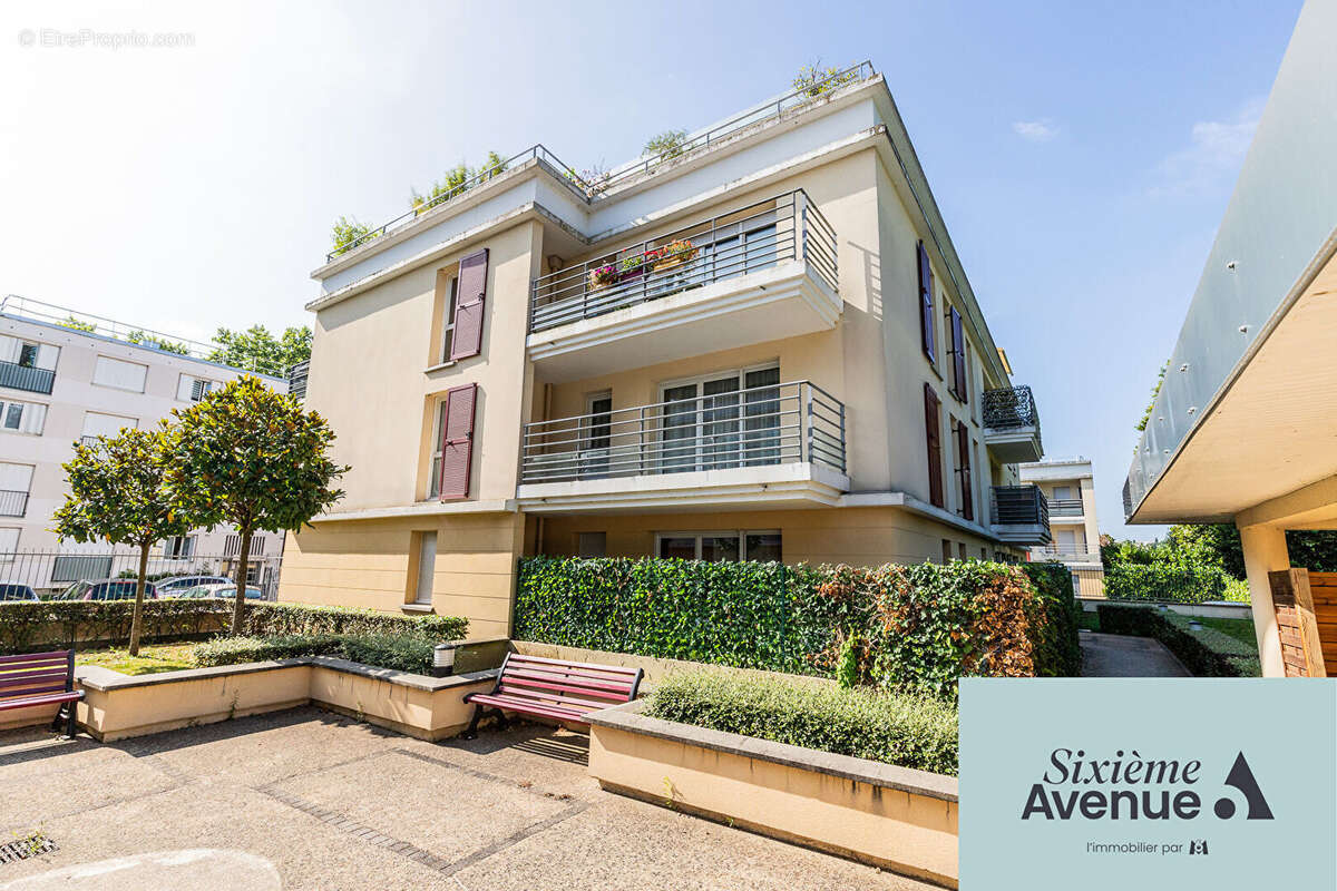 Appartement à CHILLY-MAZARIN