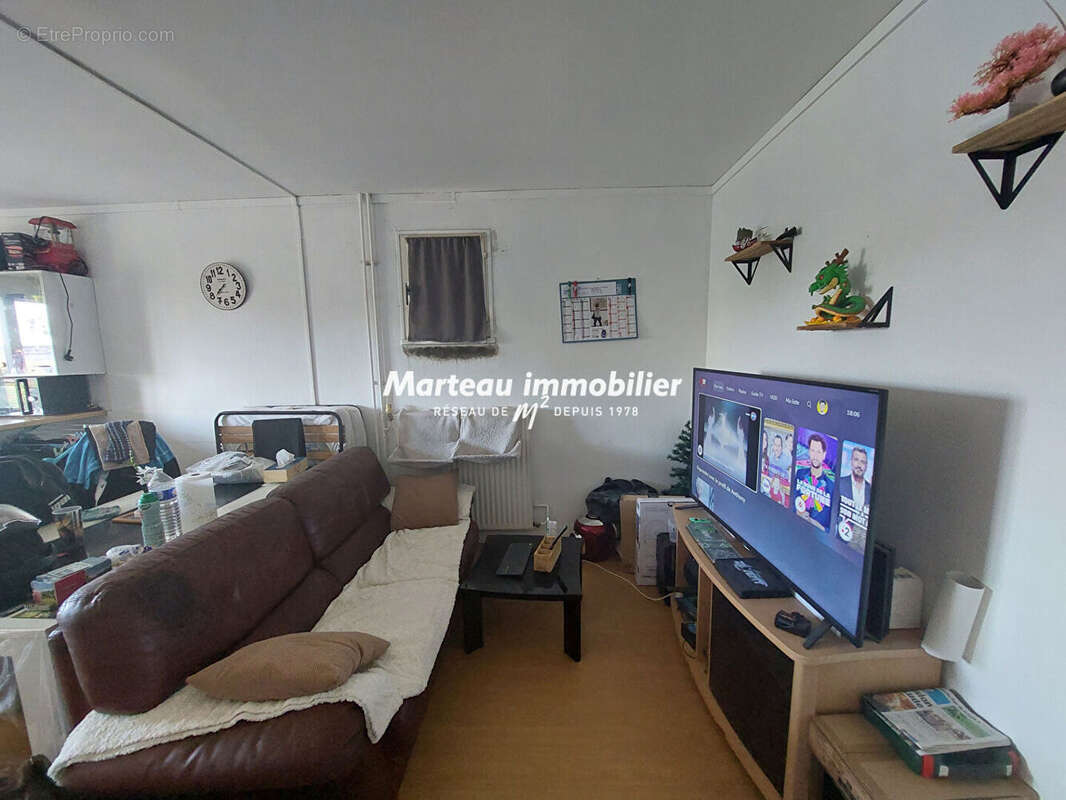 Appartement à ALLONNES