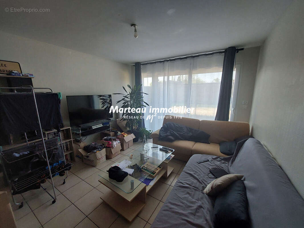 Appartement à ALLONNES