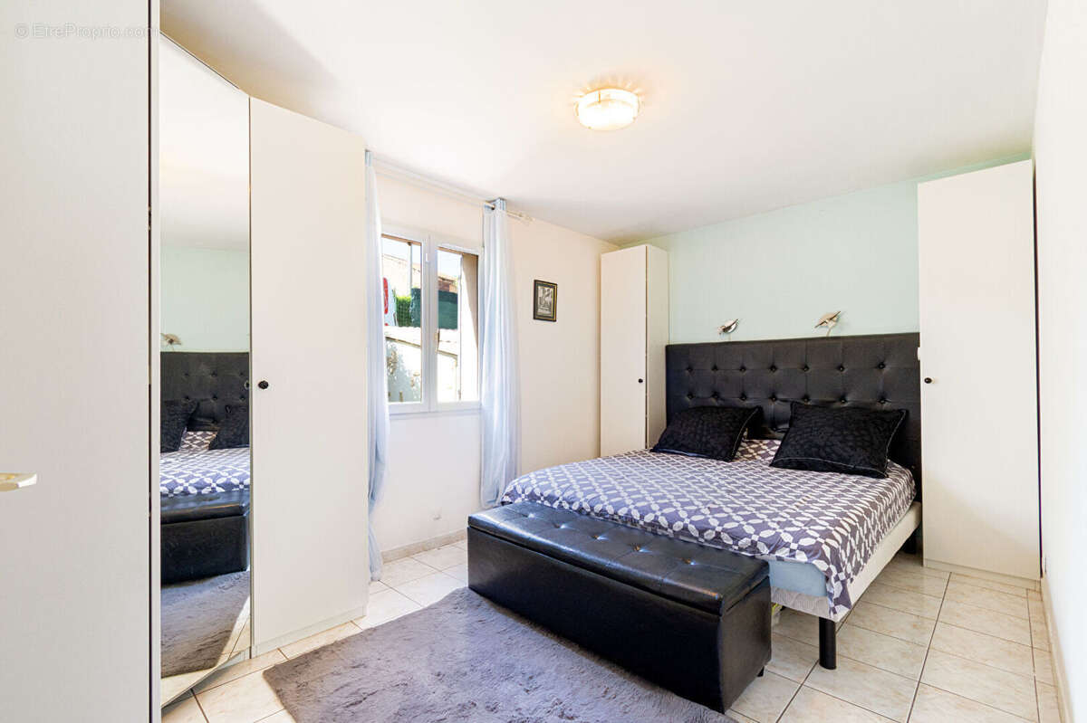 Maison à MARSEILLE-13E