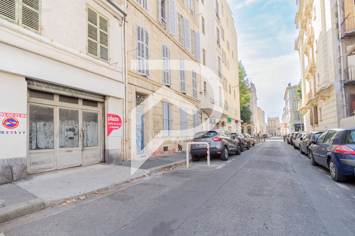 Commerce à MARSEILLE-5E