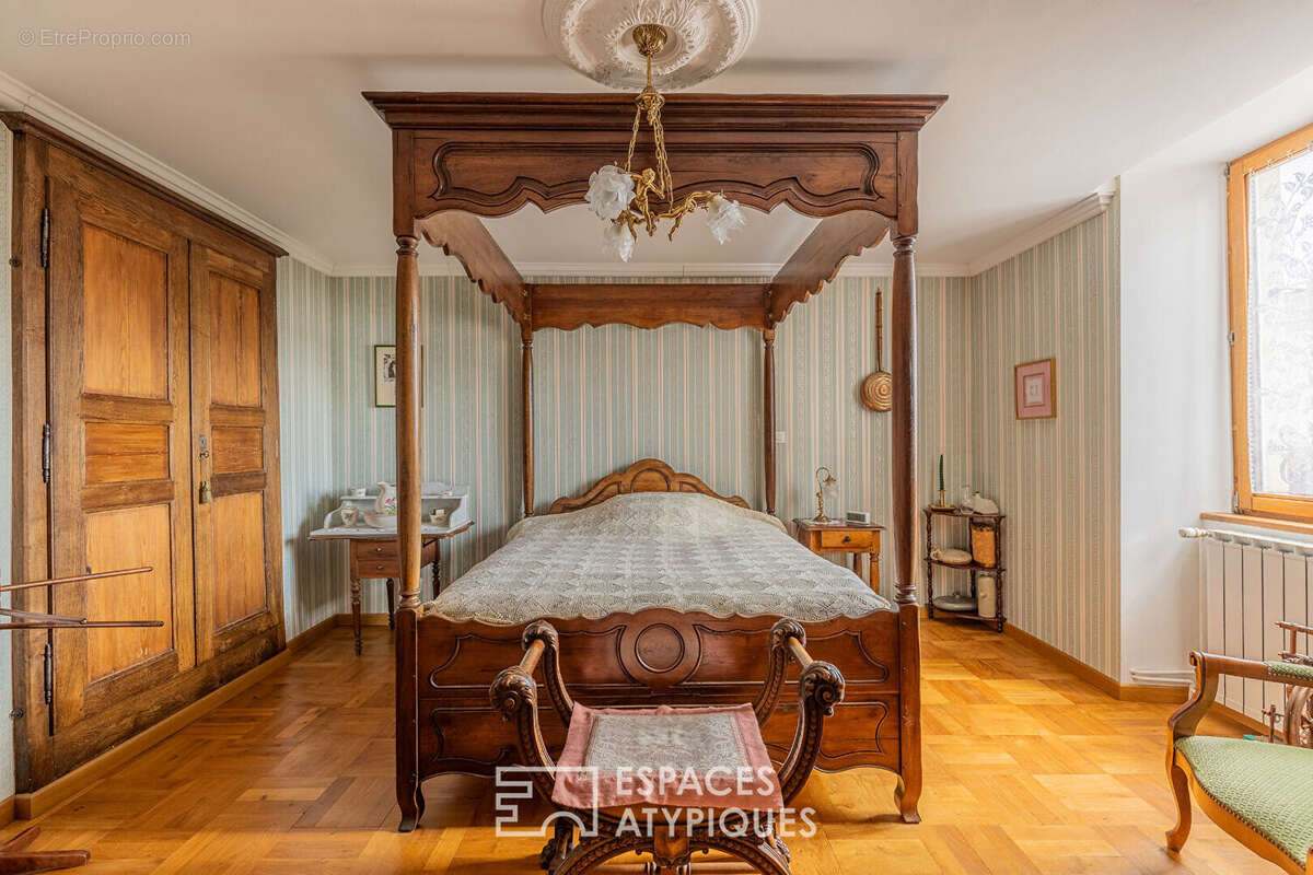 Maison à CHAMBLEY-BUSSIERES