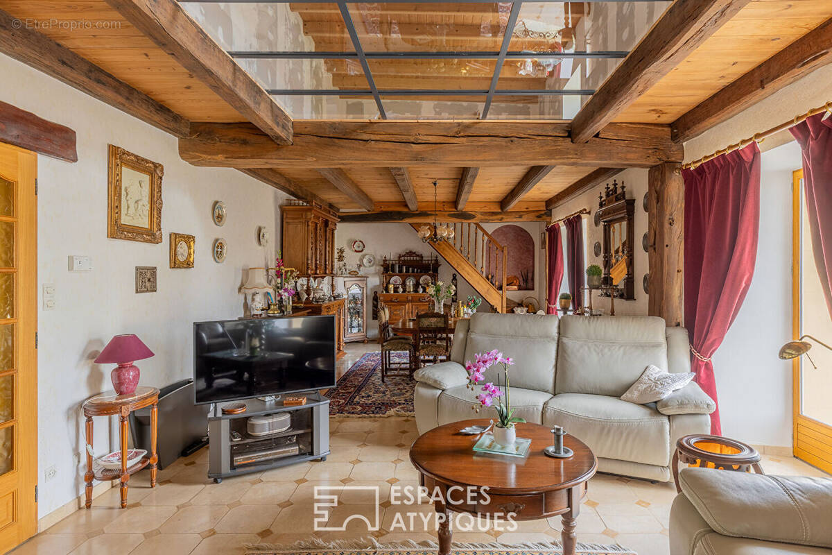 Maison à CHAMBLEY-BUSSIERES