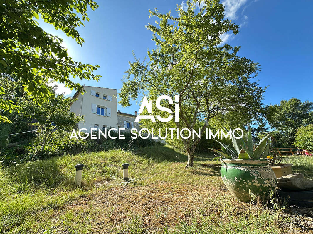 Maison à VILLENEUVE-DE-BERG