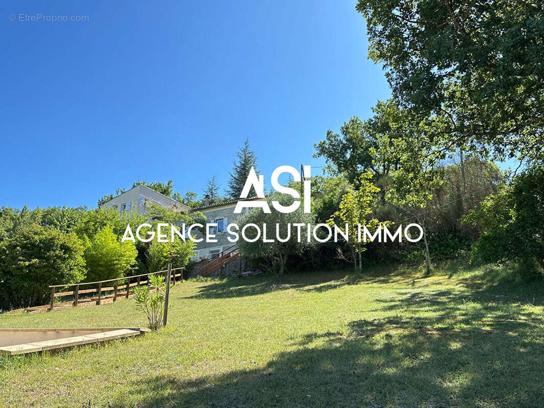 Maison à VILLENEUVE-DE-BERG