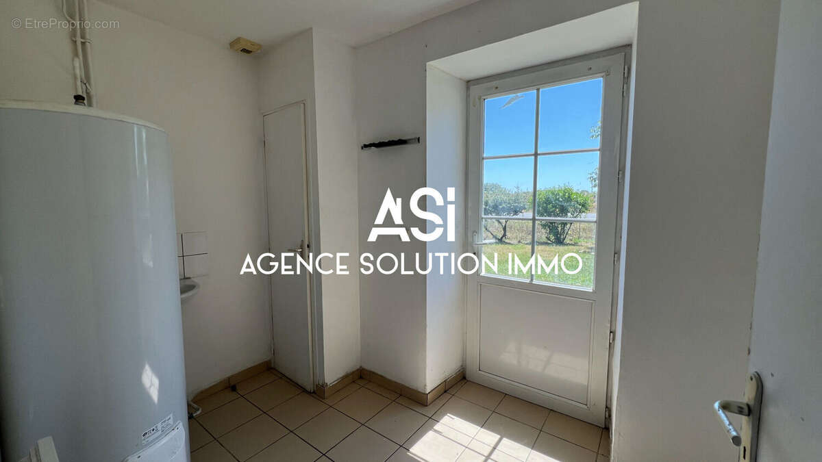 Maison à SAINT-FRAIMBAULT-DE-PRIERES