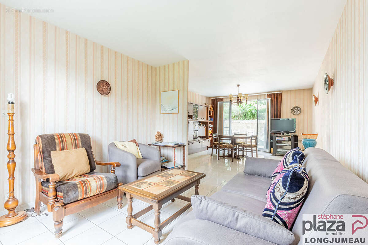 Maison à SAULX-LES-CHARTREUX