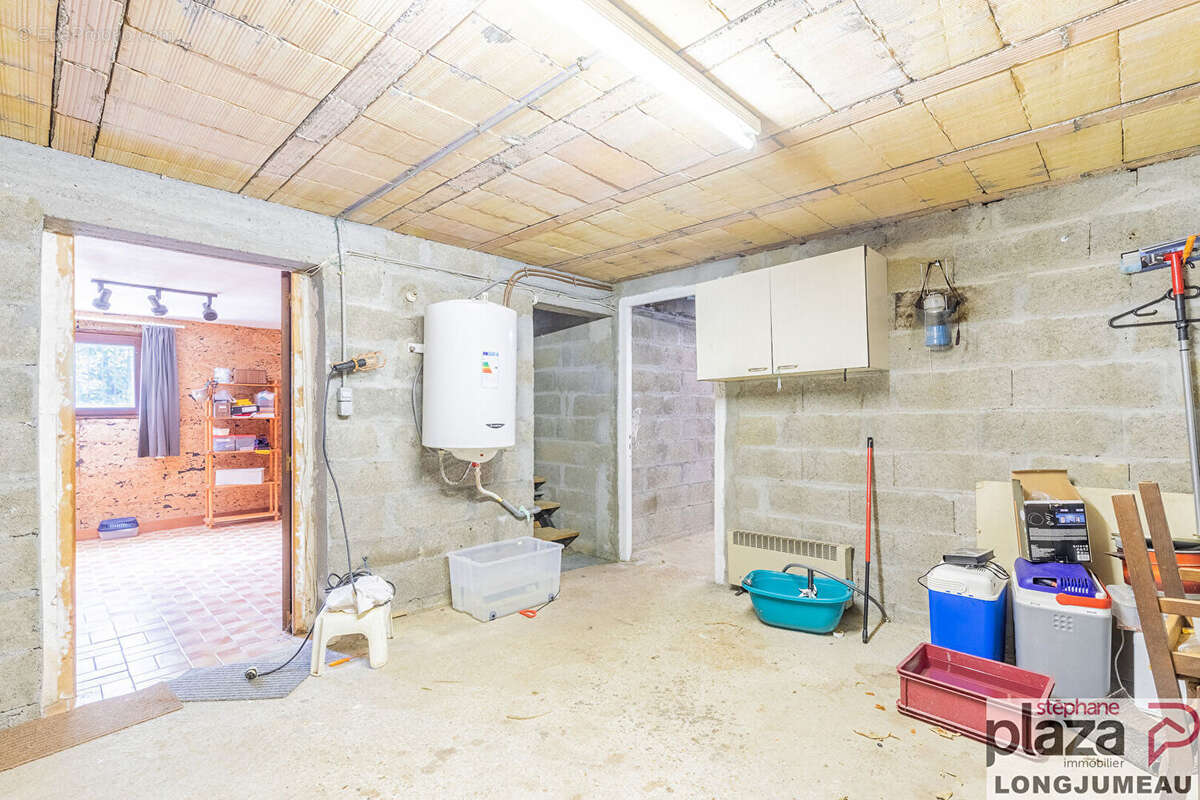 Maison à SAULX-LES-CHARTREUX