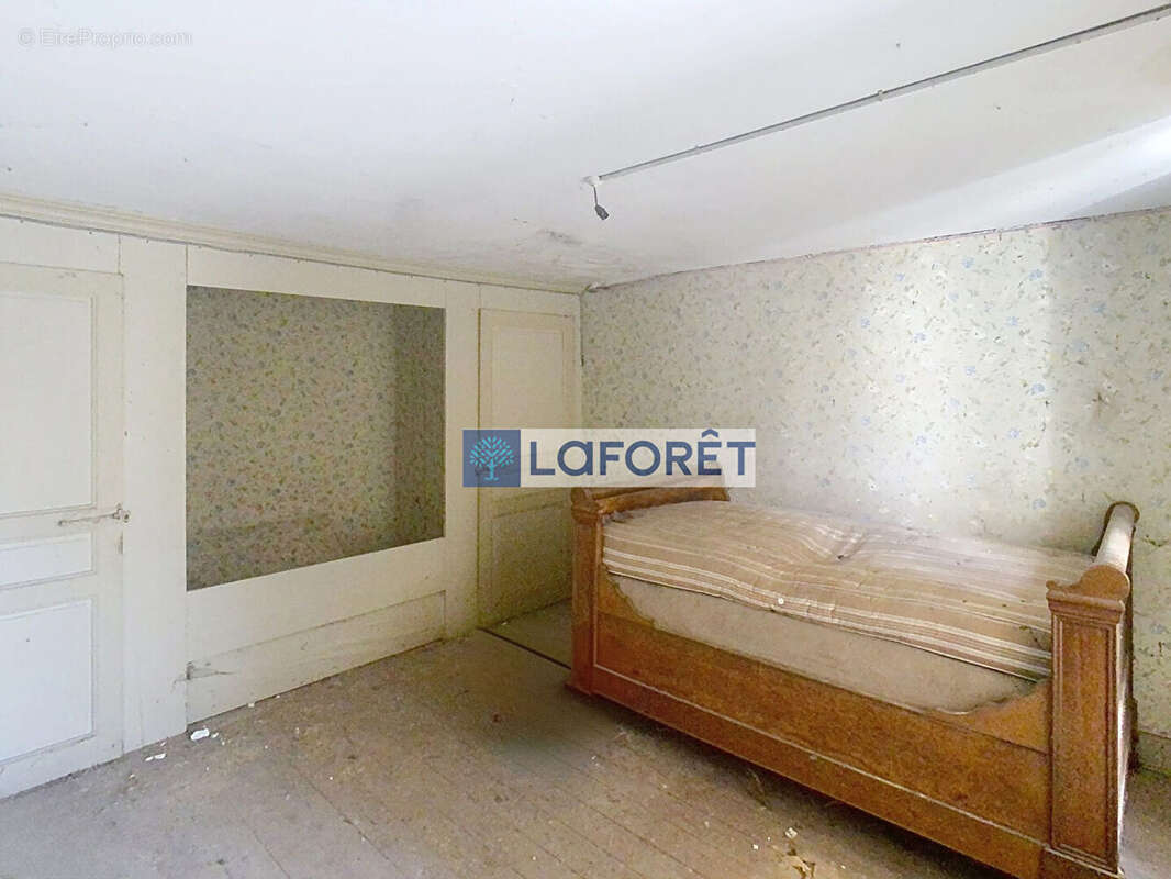 Maison à FAYL-BILLOT