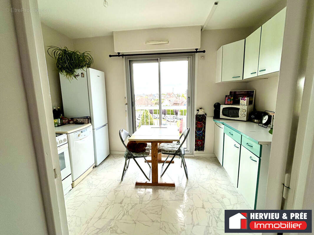 Appartement à OUISTREHAM