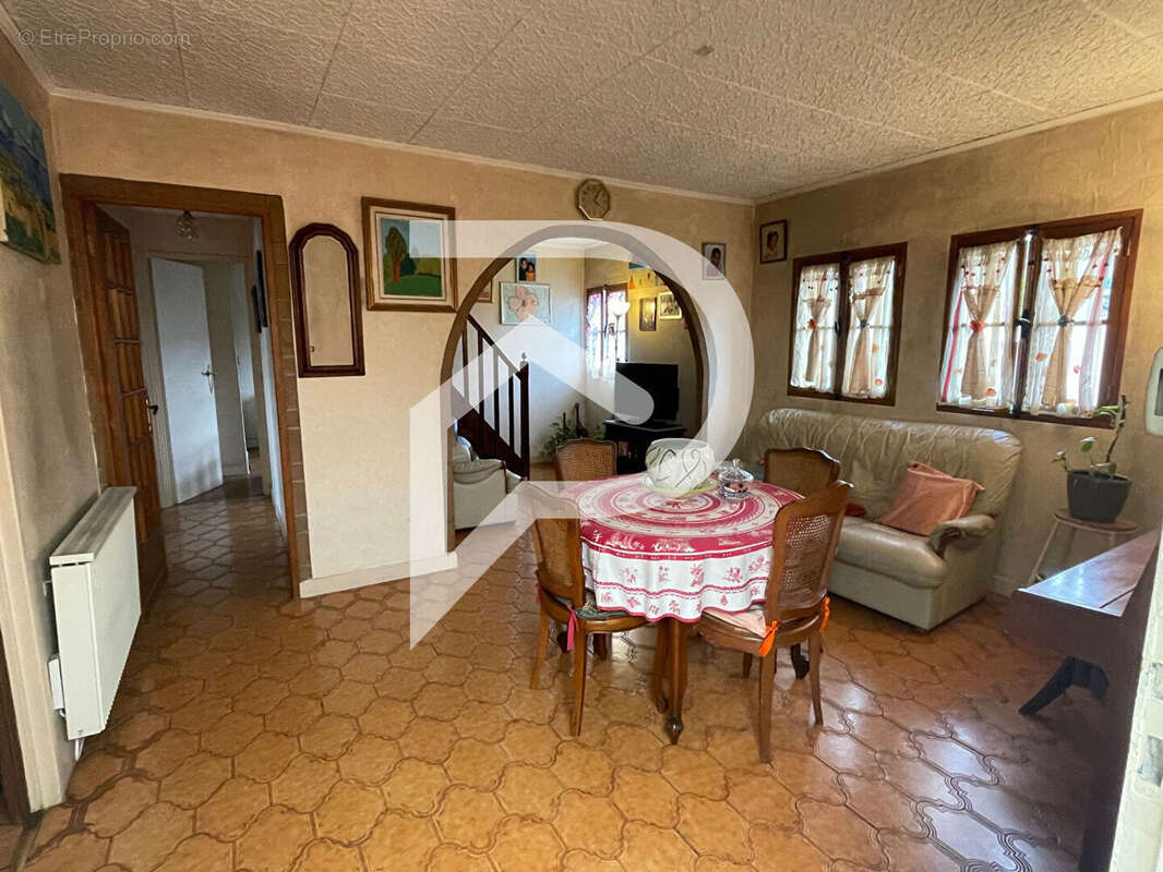 Maison à GARGES-LES-GONESSE