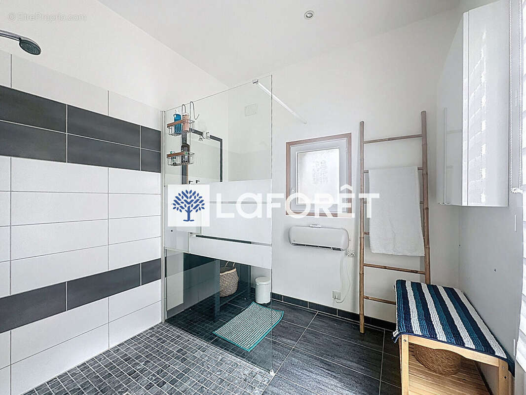 Maison à LETTEGUIVES