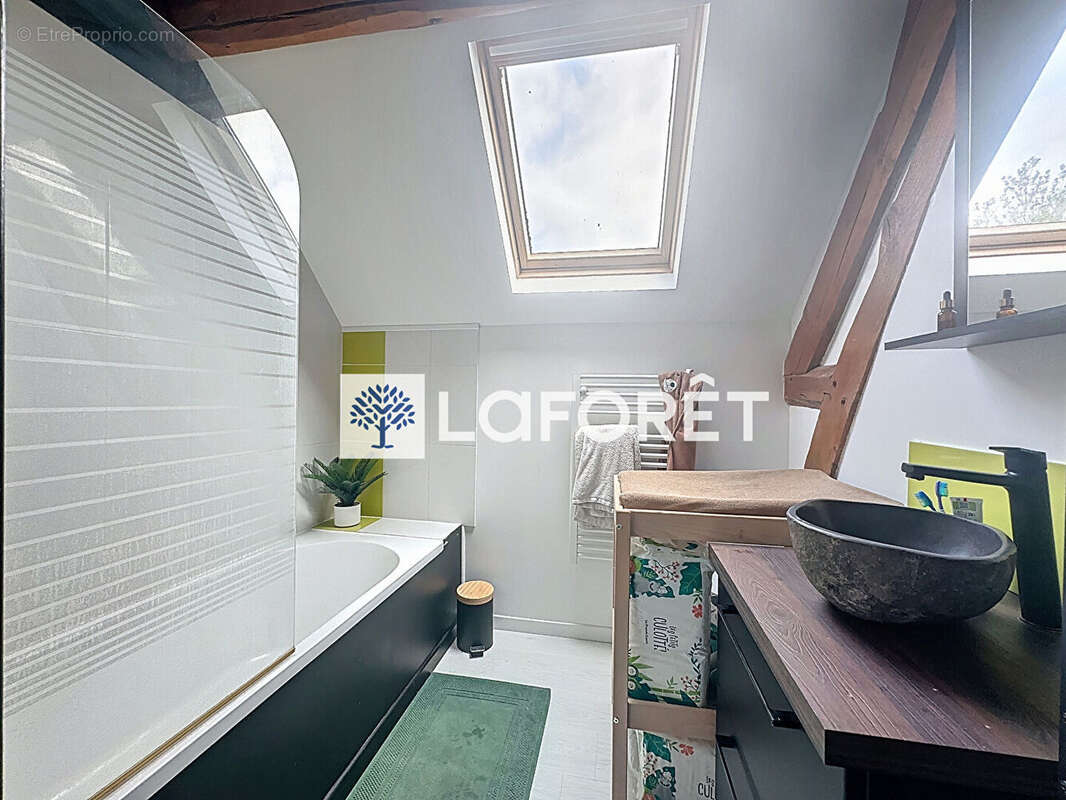 Maison à LETTEGUIVES