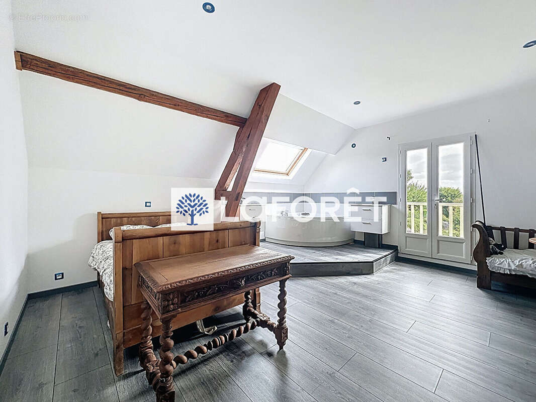 Maison à LETTEGUIVES