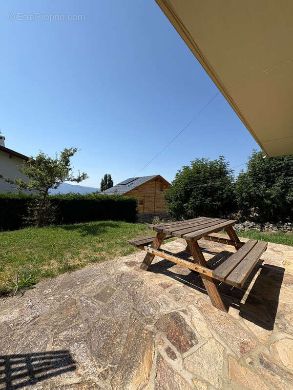 Appartement à FONT-ROMEU-ODEILLO-VIA