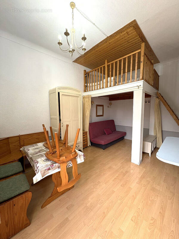 Appartement à FONT-ROMEU-ODEILLO-VIA