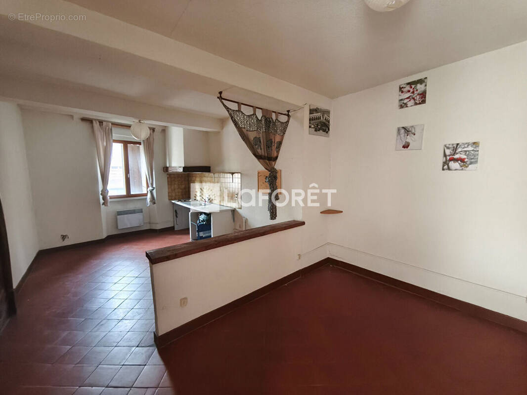 Appartement à ARLES-SUR-TECH