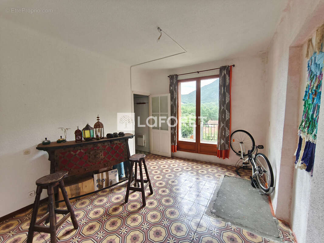 Appartement à ARLES-SUR-TECH