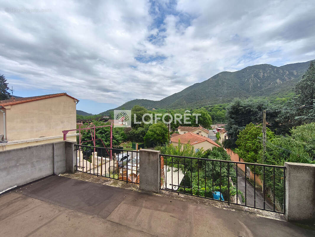 Appartement à ARLES-SUR-TECH