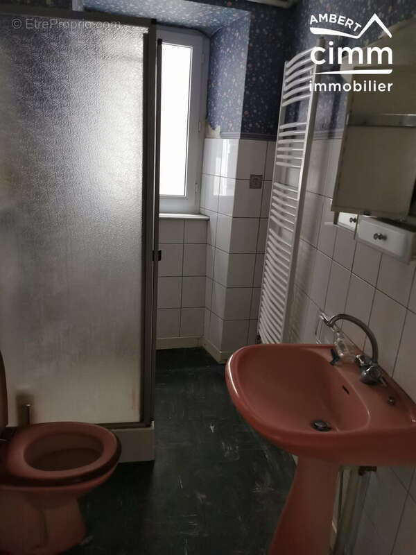 Maison à CRAPONNE-SUR-ARZON