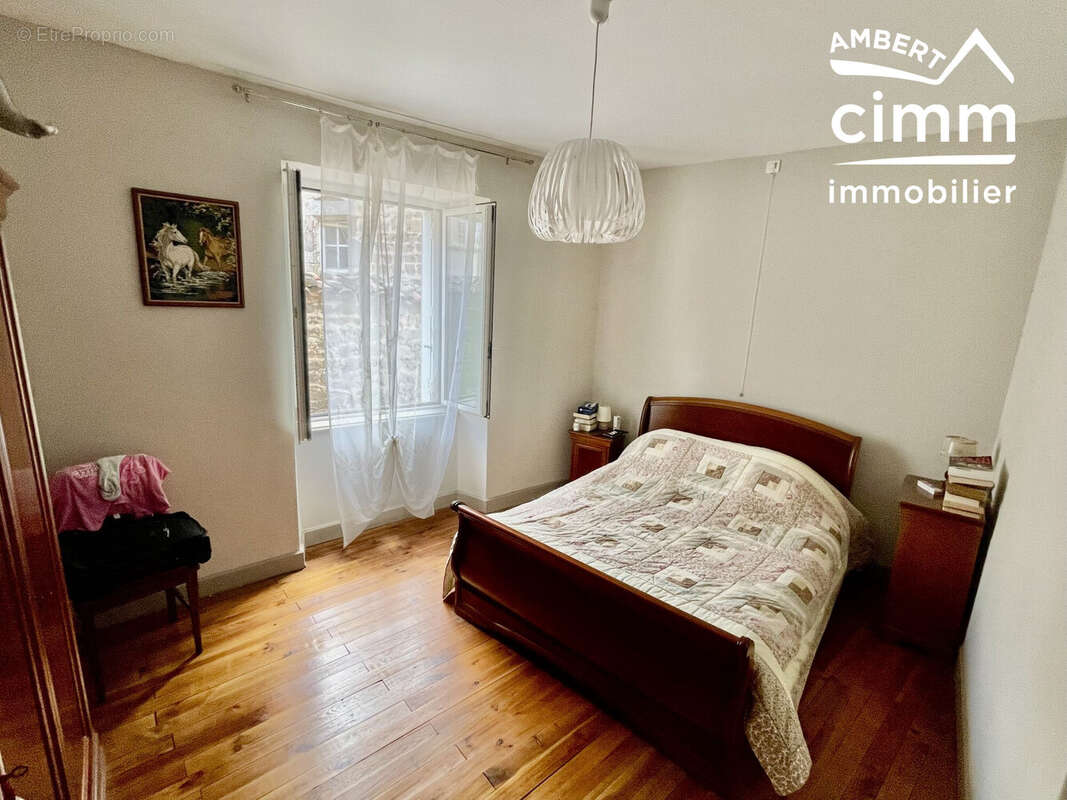 Maison à LA CHAISE-DIEU