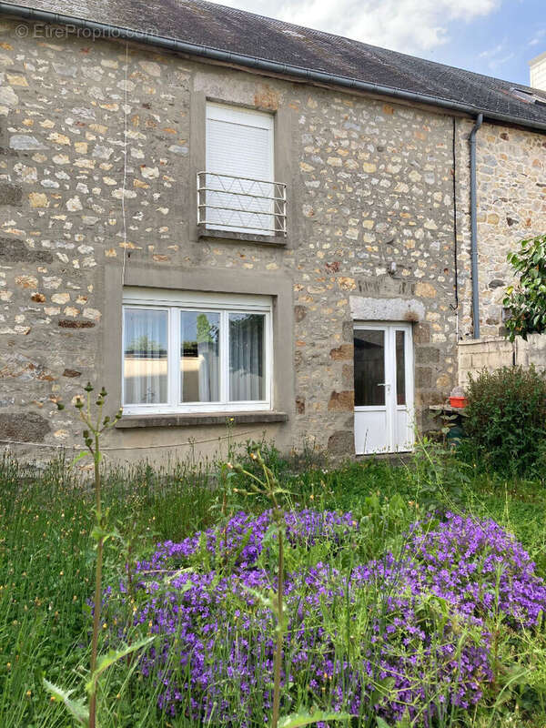 Maison à LA FERRIERE-AUX-ETANGS