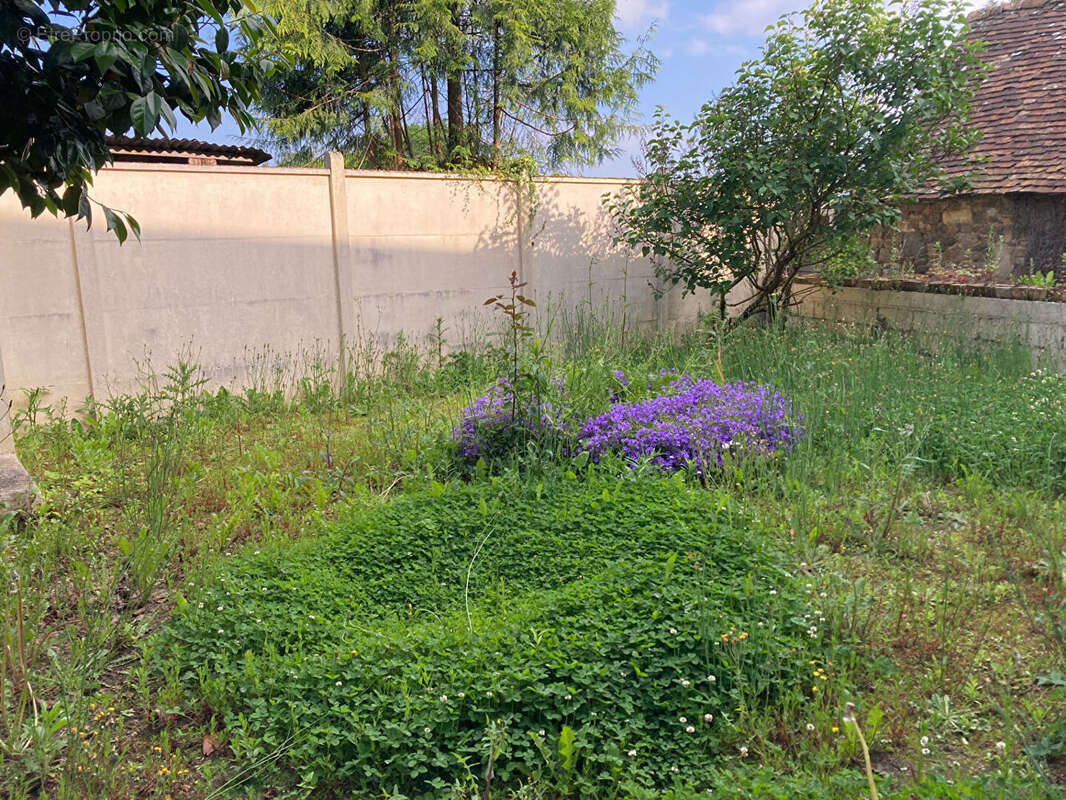 Maison à LA FERRIERE-AUX-ETANGS