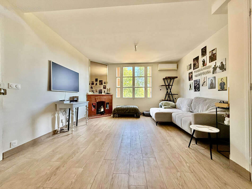 Maison à VAUX-SUR-SEINE