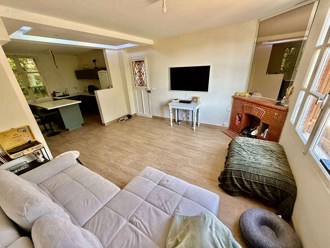 Maison à VAUX-SUR-SEINE