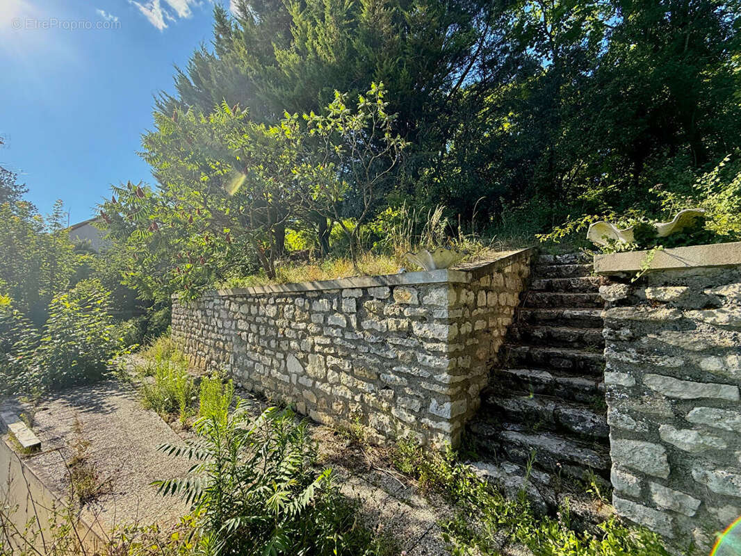 Maison à VAUX-SUR-SEINE