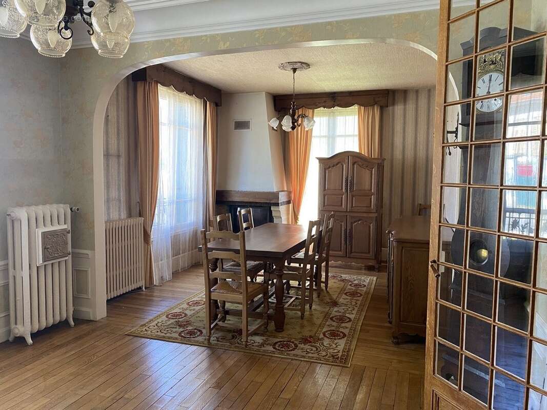 Séjour - Maison à COULOMMIERS